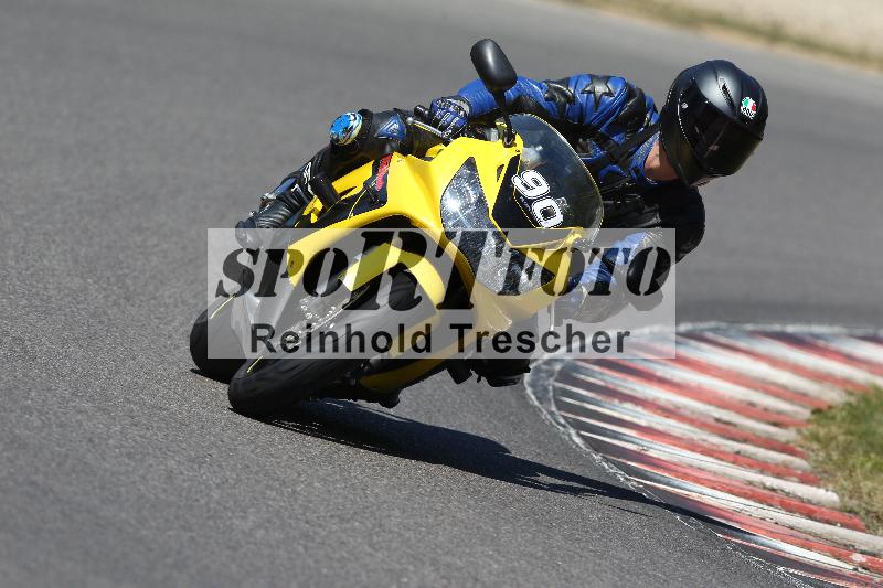 Archiv-2022/50 09.08.2022 MSS und TÖFF Track Day ADR/Gruppe blau/90